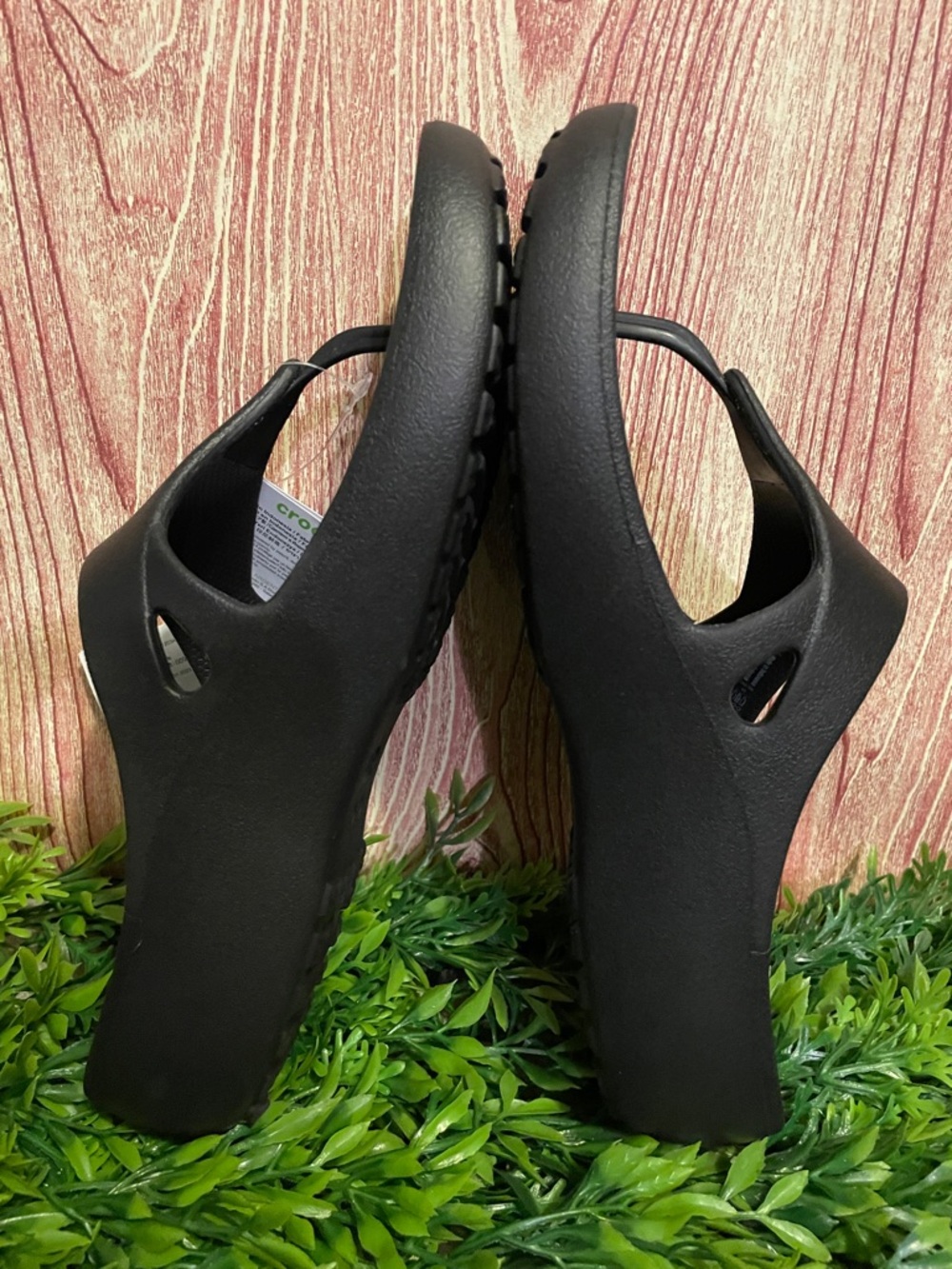 CROCS Women’s Kadee Black Wedge Flip Flop Sandals - Picture 3 of 5